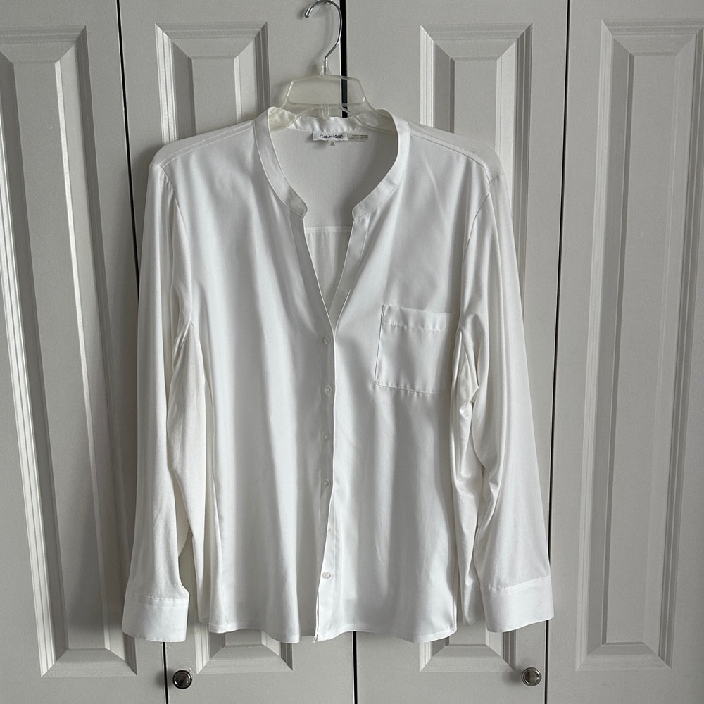 Calvin Klein Women’s Classic White Button Down Shirt